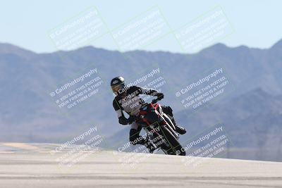 media/Oct-13-2025-Moto Forza (Mon) [[a66d839500]]/4-C Group/Session 4 (Turn 9)/